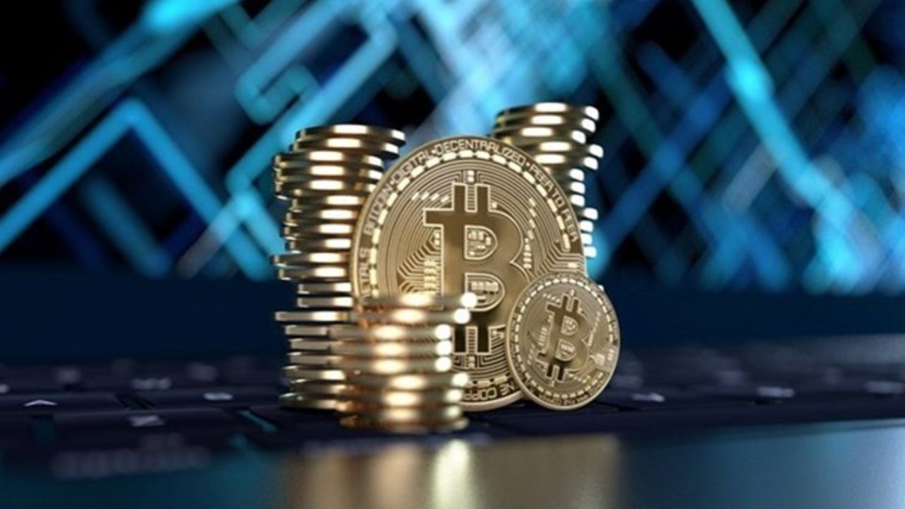 Bitcoin tiến sát mốc 100.000 USD